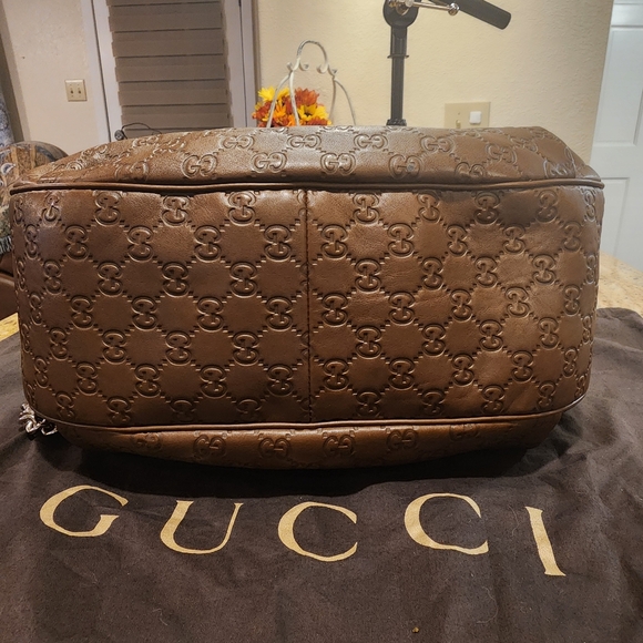Authentic GUCCI Guccissima Medium Emily Brown Lather Hobo Bag with Chain Strap - Picture 12 of 16